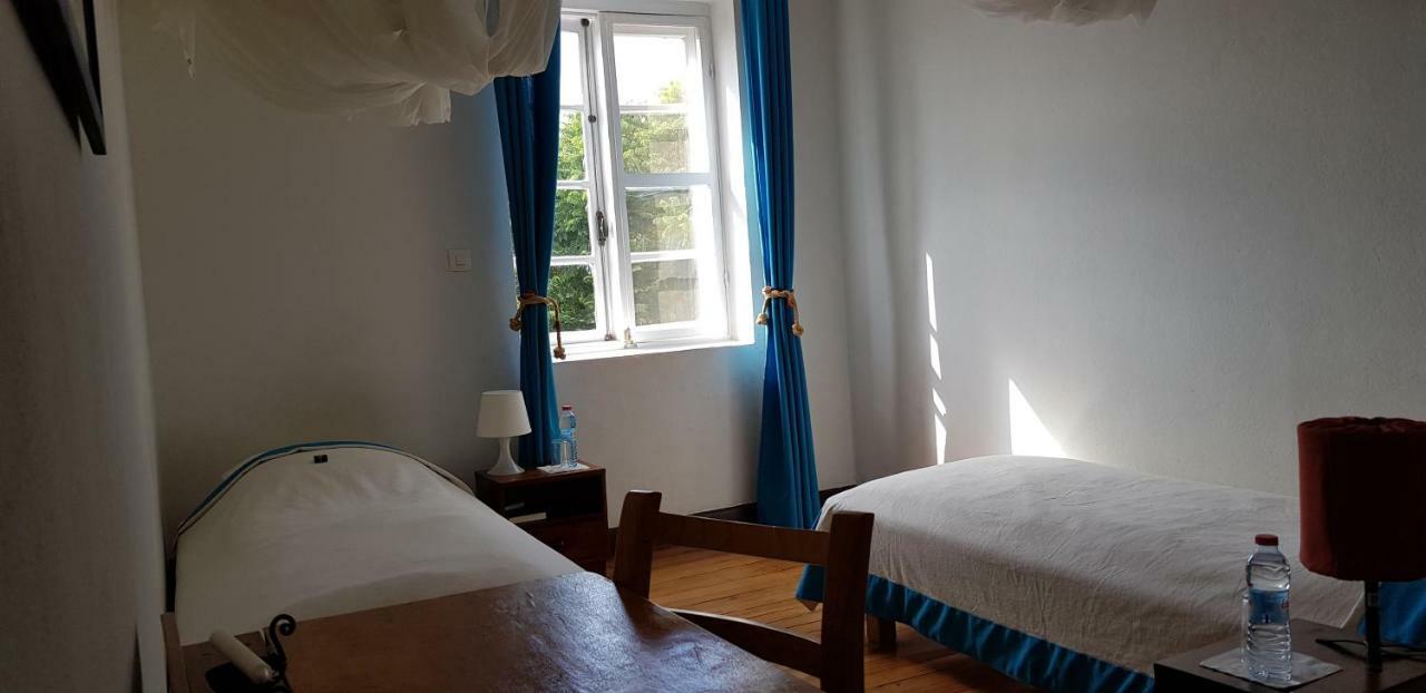 Lovasoa 4C Hotel Antsirabe Ruang foto