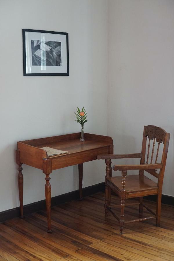 Lovasoa 4C Hotel Antsirabe Bagian luar foto