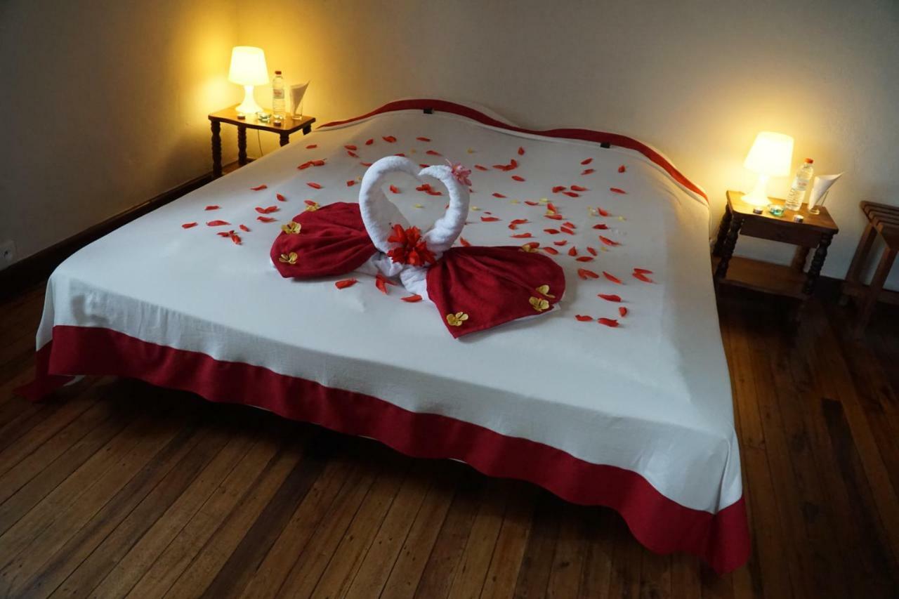 Lovasoa 4C Hotel Antsirabe Bagian luar foto